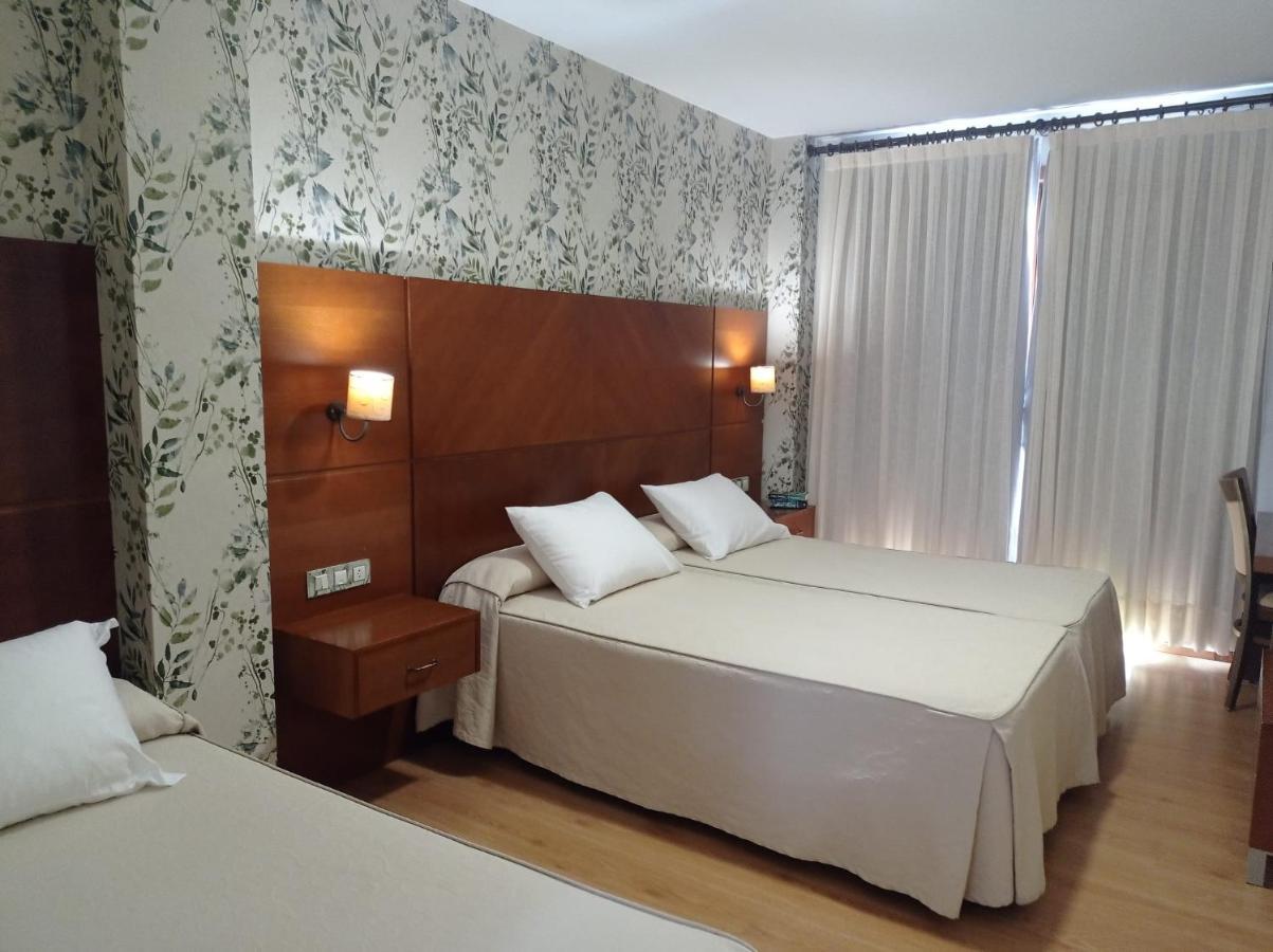 Hotel A Raina Oia Extérieur photo